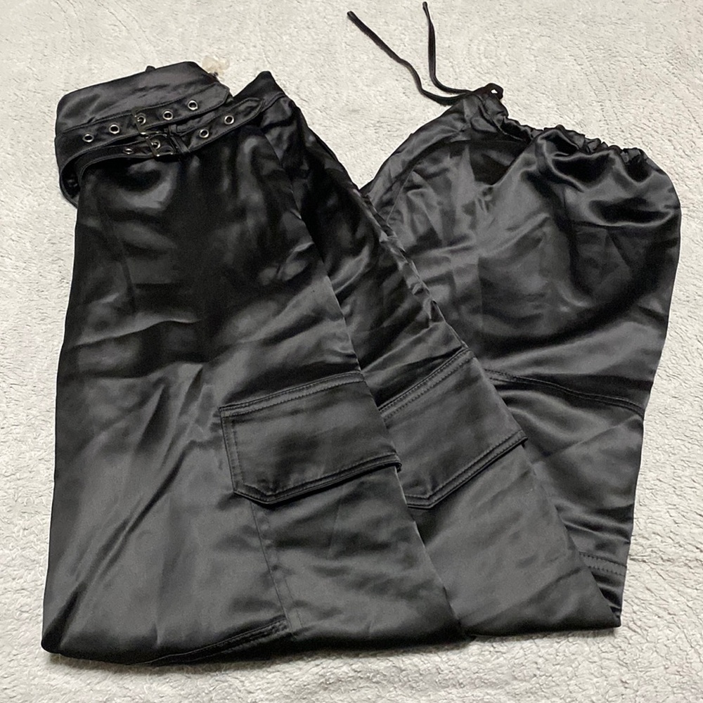 Fashion nova cargo pants